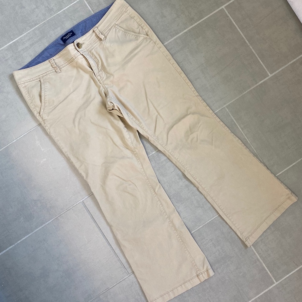 American Eagle Kick Boot khaki pants, size 14S